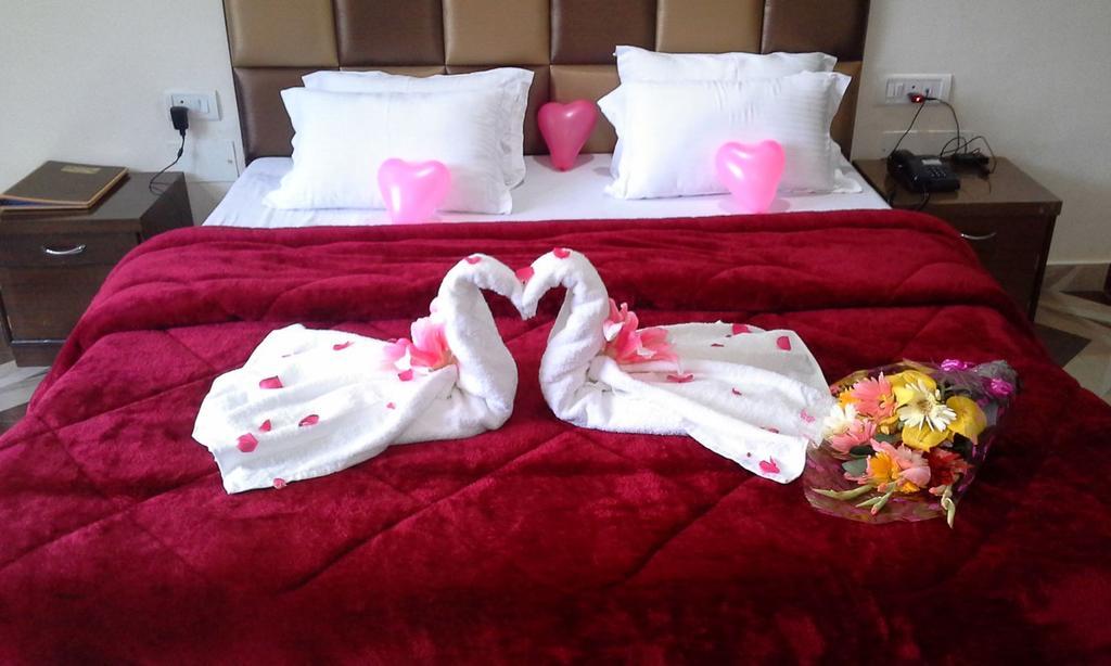 Marina Beach House Hotel Пури Стая снимка